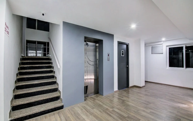 OYO Townhouse 034 -Halcyon Hitech City Road