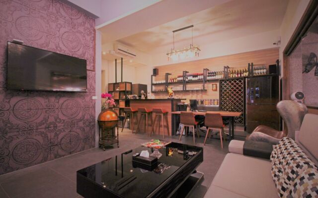 Guan Ping House