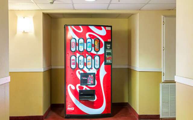 Motel 6 New Orleans, LA - Near Downtown