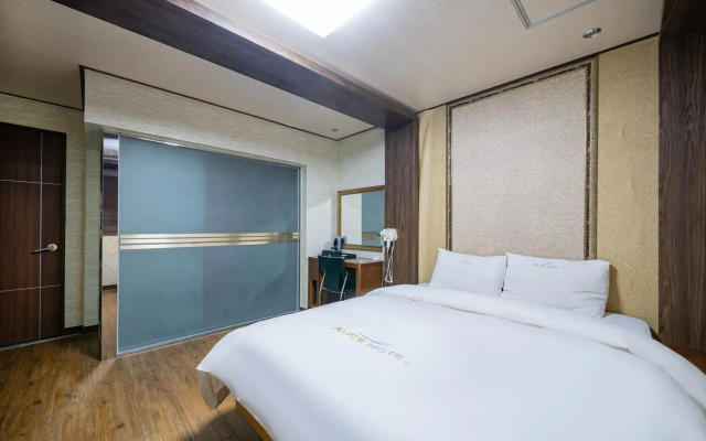 Gunsan Alice Hotel