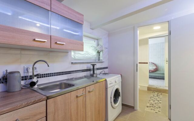 Cosy Holiday Home in Bad Soden-Salmünster near Hiking Trails