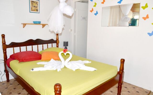 Studio in Saint Anne, With Enclosed Garden and Wifi