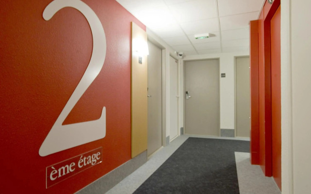 B&B HOTEL Paris Romainville Noisy-le-Sec