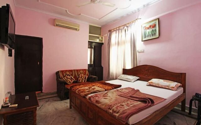 Hotel Saarthi