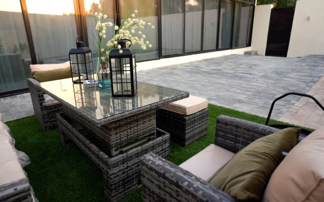 Newly Furnished 3 BR - Villa Blue in Abu Dhabi
