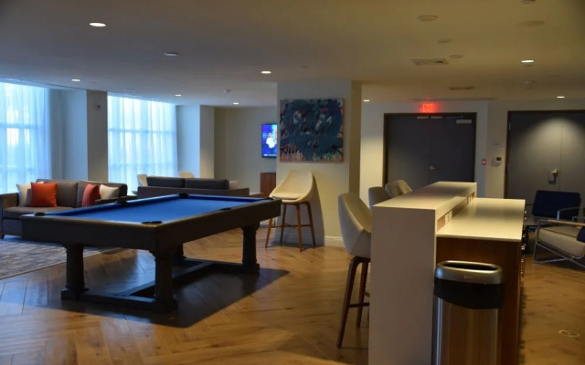 Luxury 2BR Condos at Hollywood Beach
