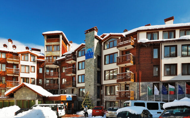 Apartamentos Grand Montana