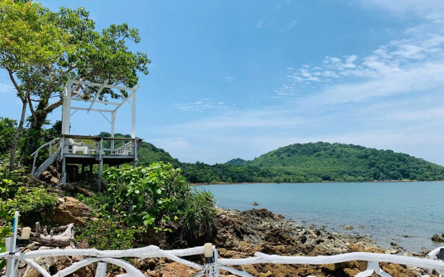 Koh Jum Ocean Beach Resort