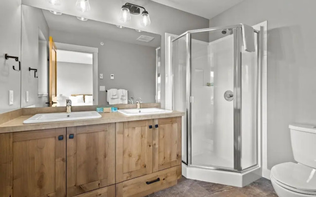 Echo Landing #31 by Bear Country