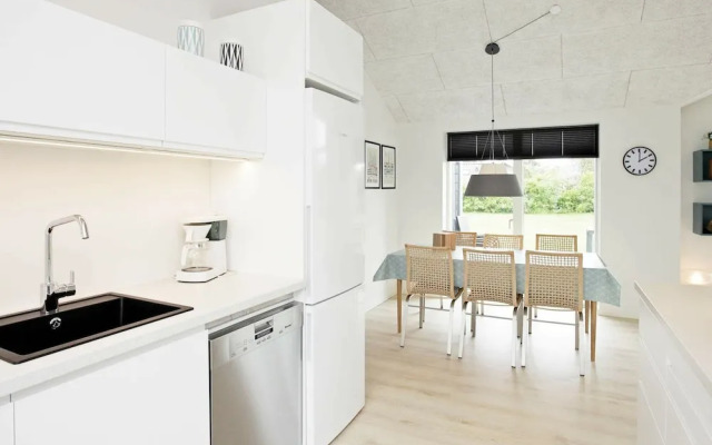6 Person Holiday Home in Tarm