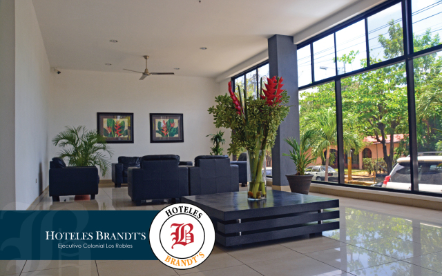 Hotel Brandt Ejecutivo Colonial Los Robles