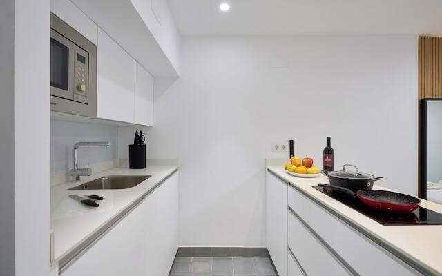 Naranjas y Limones, by Homing U