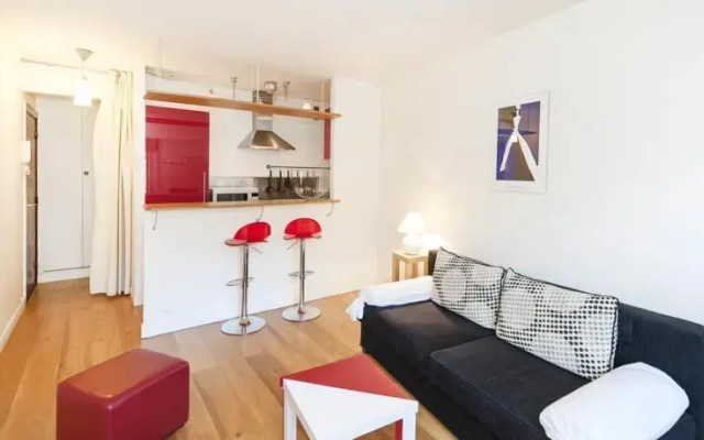 Cute Parc Chaumont Studio