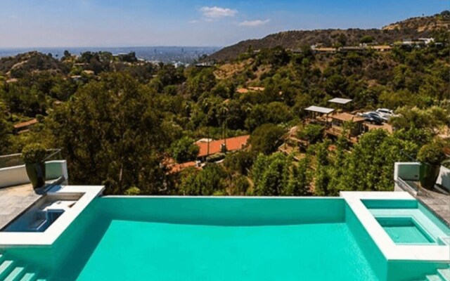 Villa Hollywood Jewel