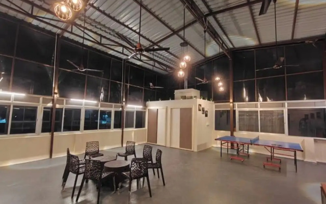 Glow Inn HomeStay