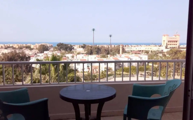 Plan B El Montazah Hotel