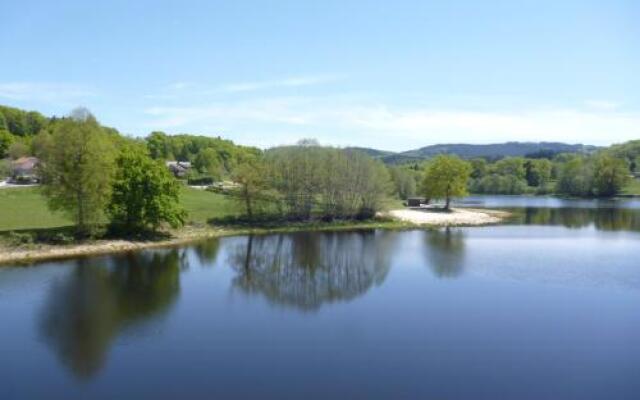 Chambres DHôtes LHirondelle du Lac