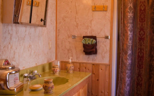 The Inn at Castle Rock