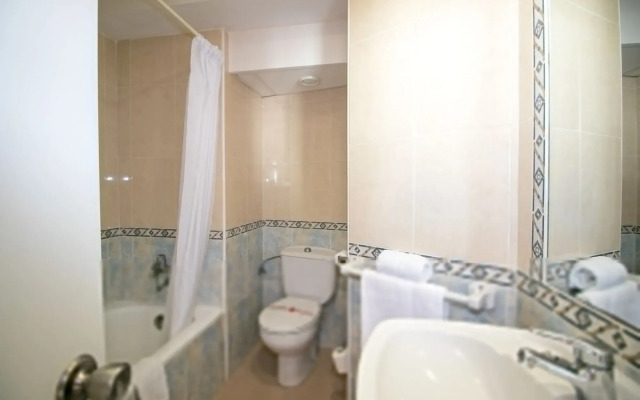 The Red Hotel by Ibiza Feeling - Adults only