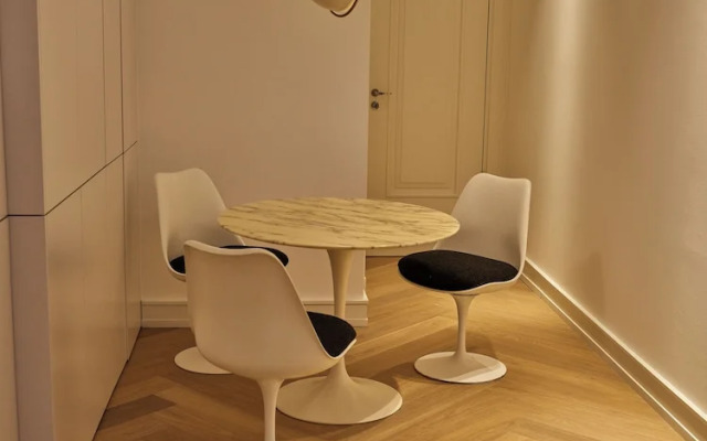 Townhouse by THE QVEST