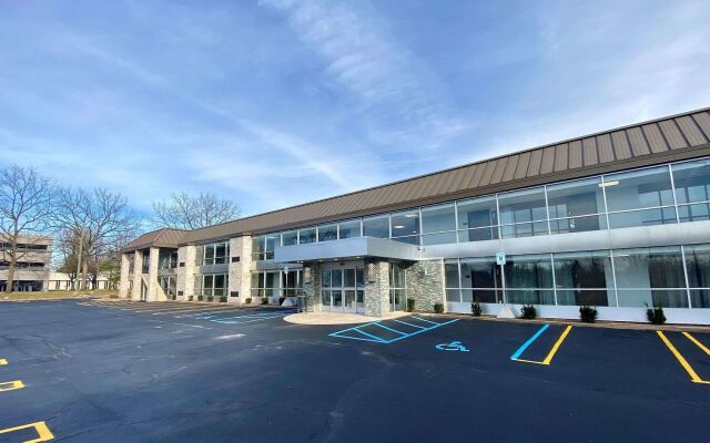 Radisson Hotel Southfield-Detroit