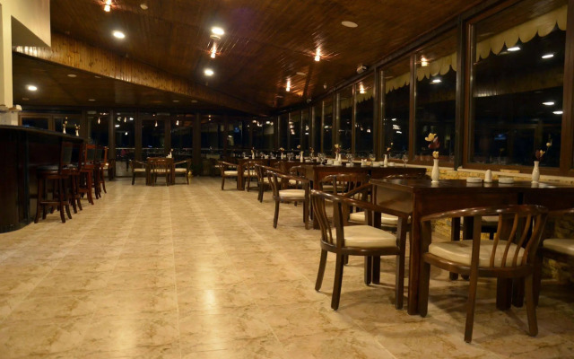 Saint John Hotel