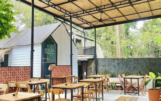 The Jungle Hostel Canggu