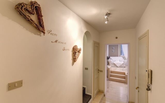 Trevi Miracle Suite