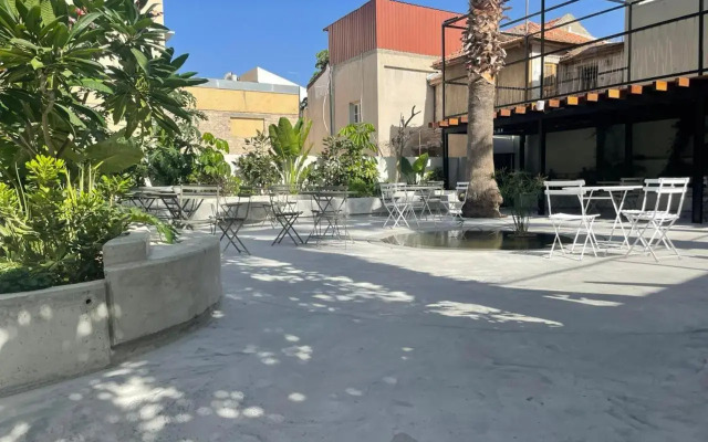 Metropole Hotel