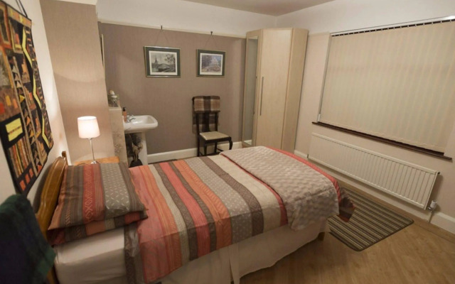 Orchard Side Bed and Breakfast
