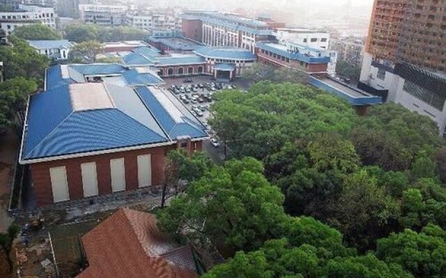 Yichang Taohualing Hotel