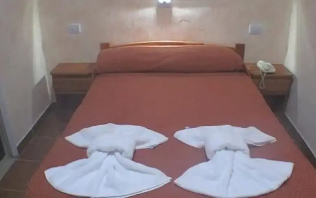 Los Cedros Hotel