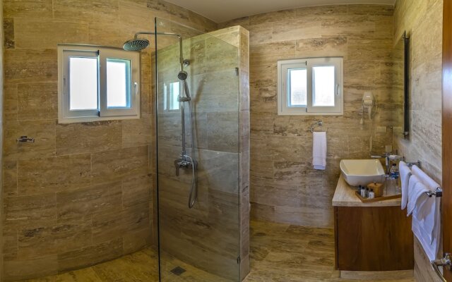 Ocean View Villa Deluxe 3 Bedroom