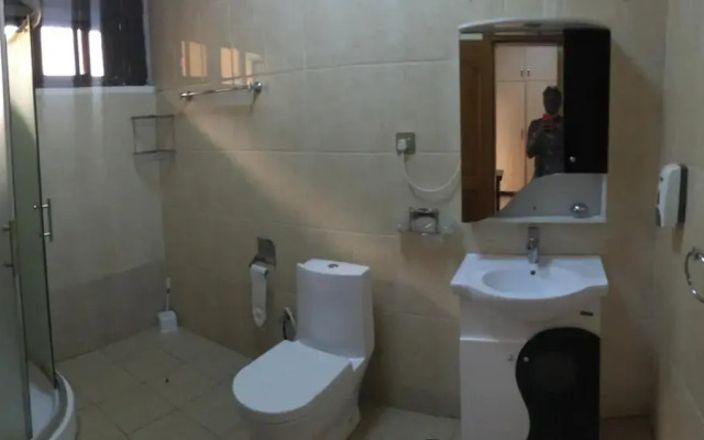 Room in House - Private Room With Jacuzzi in Kigali