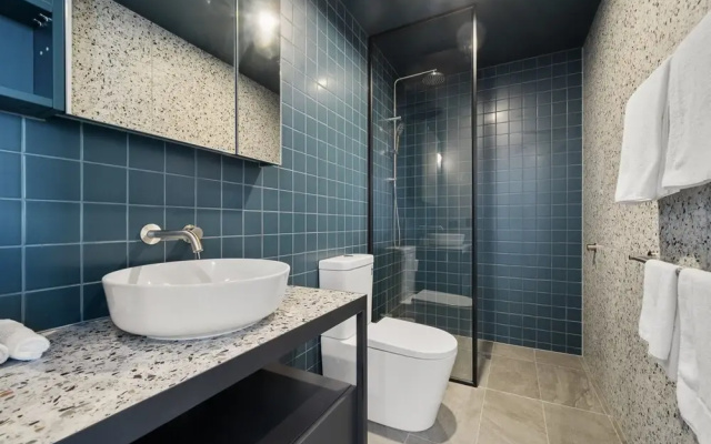 Chic 1-bed Escape in Fremantle With Parking