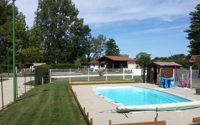 Camping Paradis des Dombes