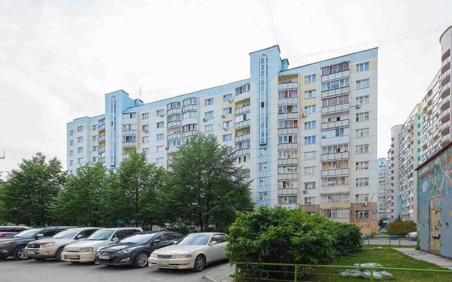 Apartment-NSK in Gorsky 74