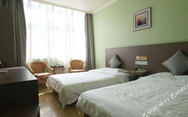 Super 8 Hotel Longnan Wudu Pan Xuan Lu Square