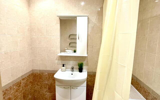 Кварт Отель на проспекте Первомайский 76 корпус 3