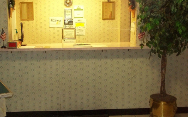 Royal Motel