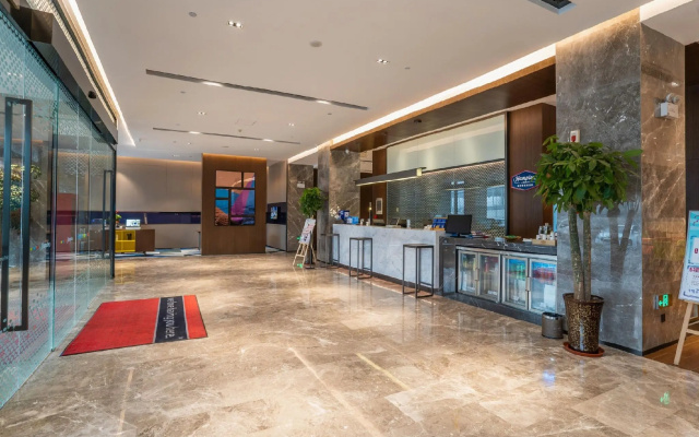 Hampton by Hilton Zhengzhou Jinshui – Lobby – Zhengzhou