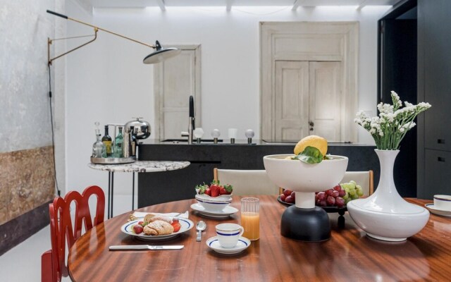 Naples Designer Loft by Elite Villas