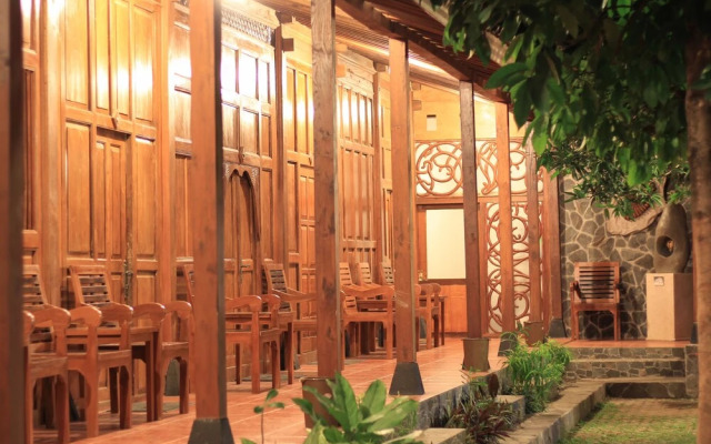 Pendhapa Art Space - PAS Limasan Homestay