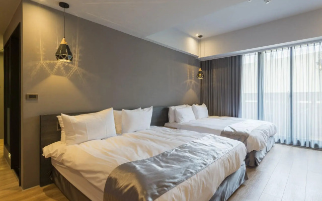 Sunrise Hotel