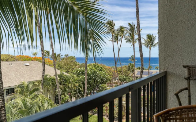 Kihei Akahi by VTrips