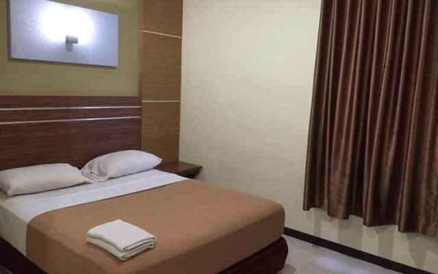 Pagoda Hotel