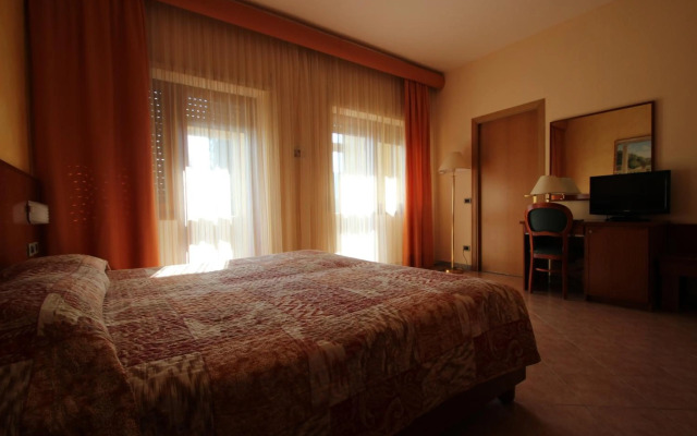 Hotel Oasi Dei Discepoli