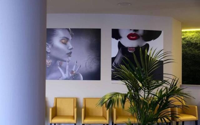 Hotel Camelia