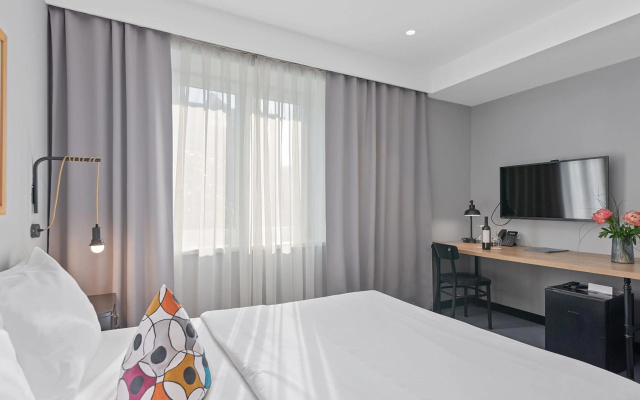 The Loop Hotel