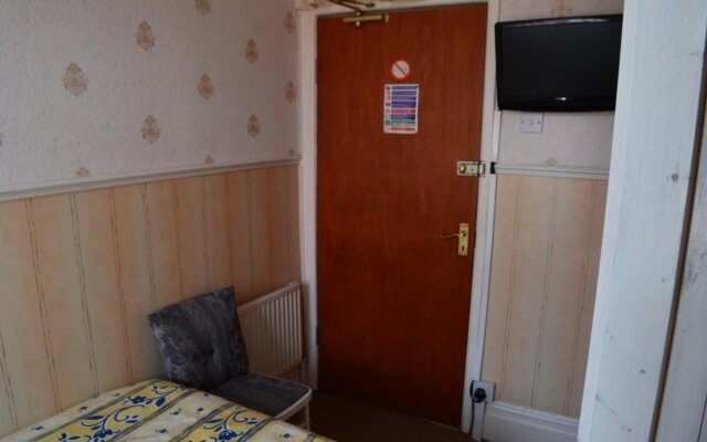 Holm Lea Hotel